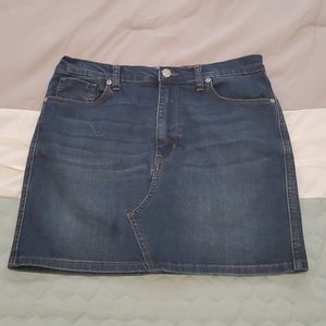 FREE PEOPLE WE THE FREE Jean Denim Skirt Size 31